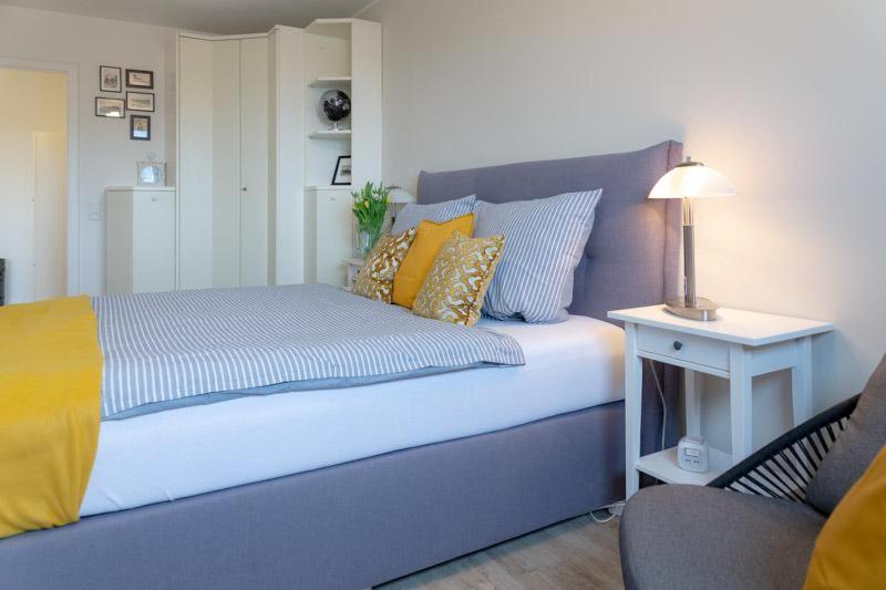 Lemon Tree Apartment *